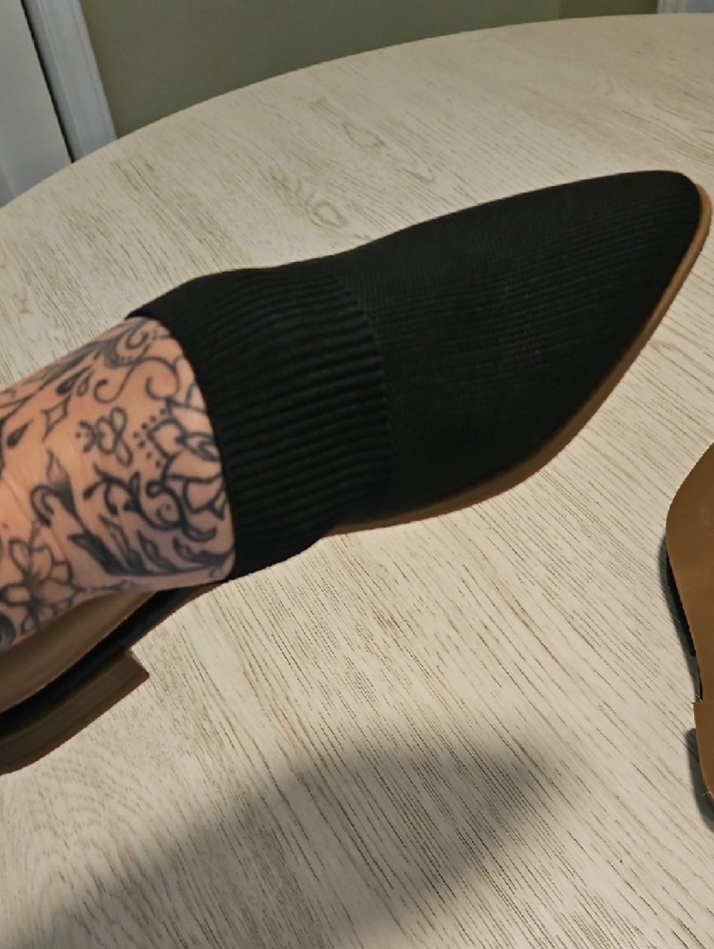 Seven New York Black Knit Pointed Slip-On Mules Size 10,  Like New!! - Picture 11 of 12